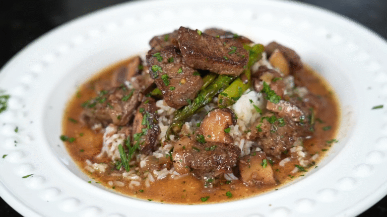 Garlic Butter Steak Bites: A Sizzling Skillet Classic You’ll Make Again and Again